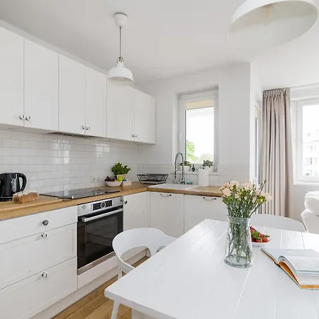 Shortstaypoland Gornoslaska B78 Varsovie